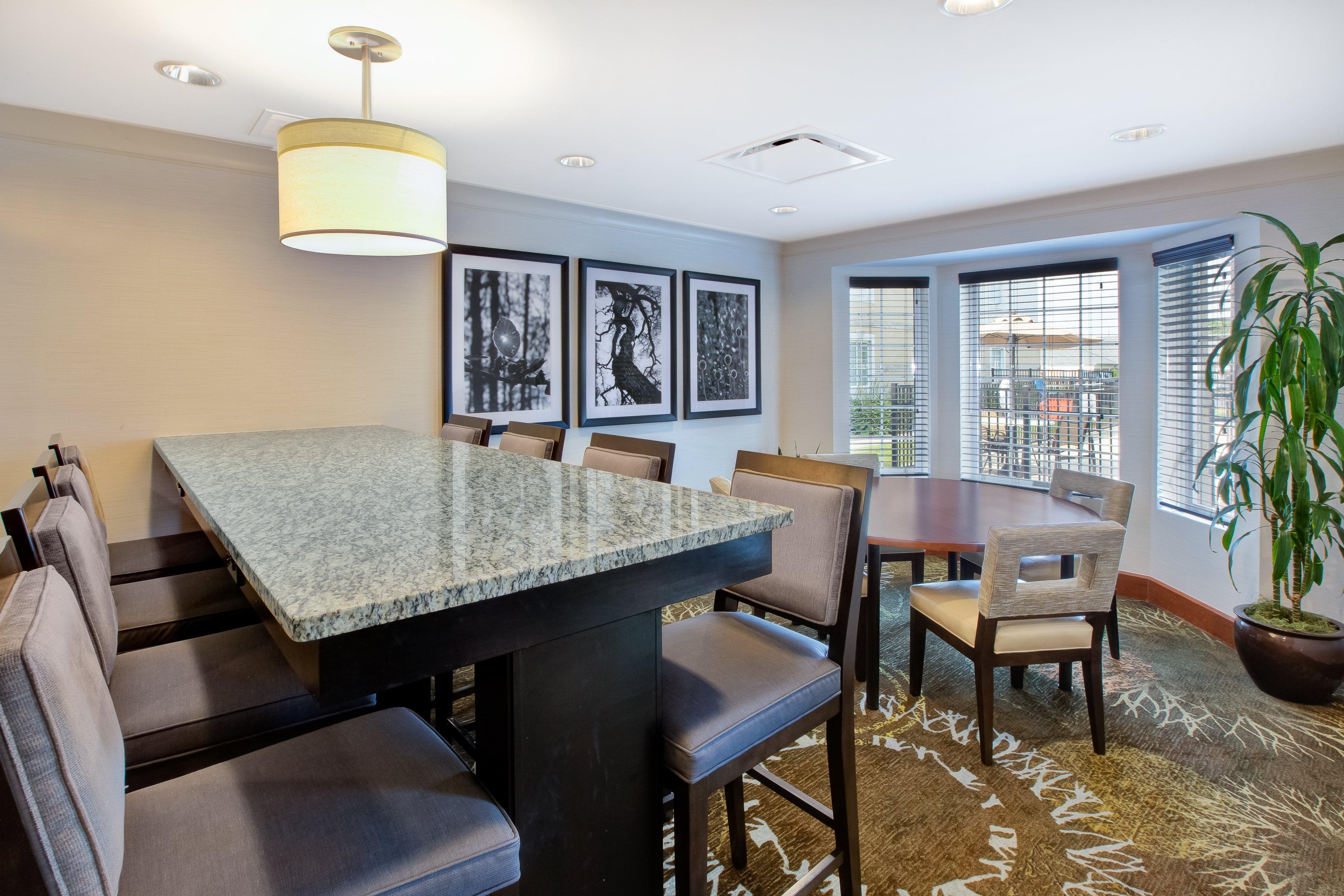 Hotel Staybridge Cleveland Beachwood By Ihg