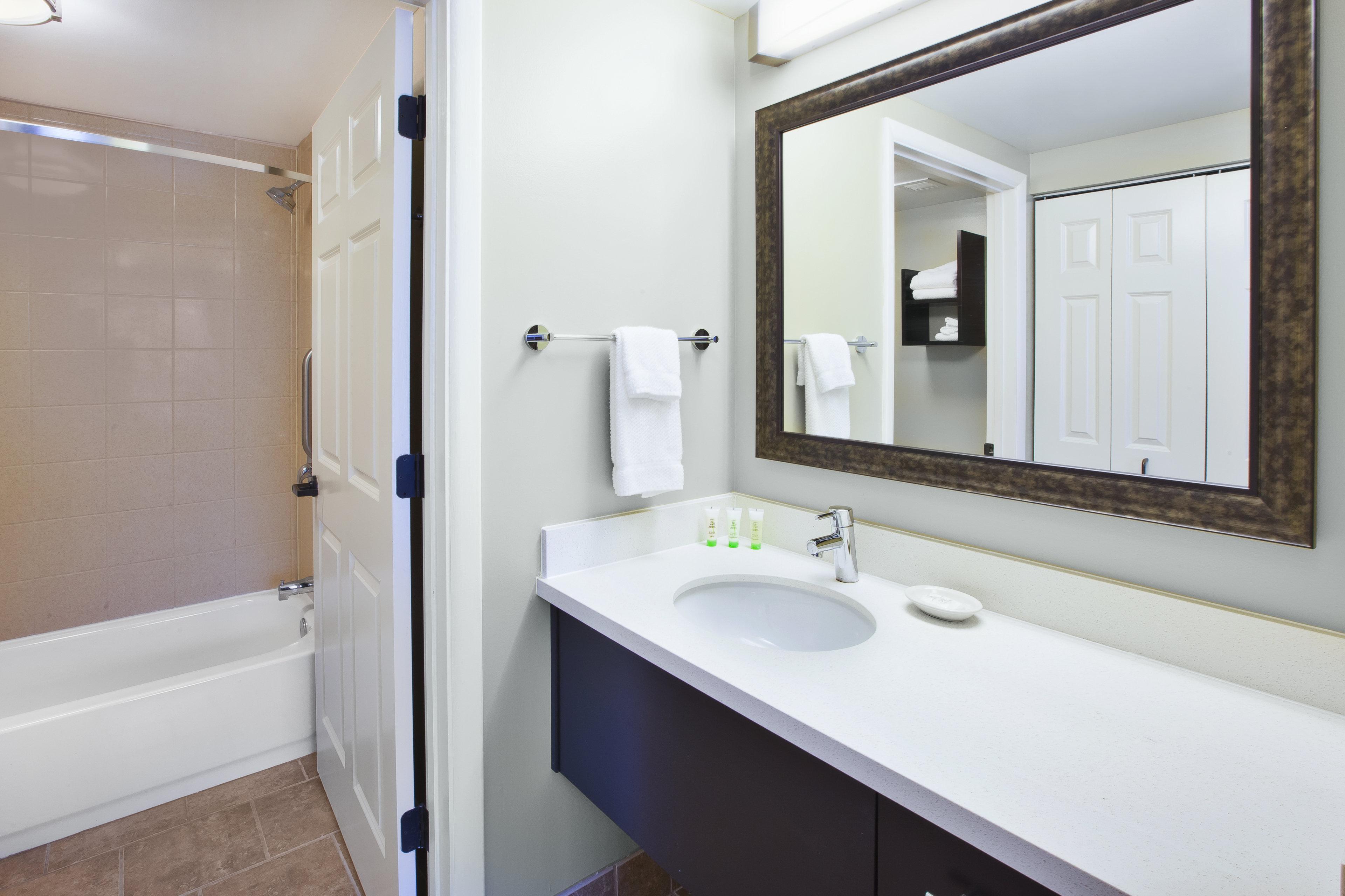 Staybridge Cleveland Beachwood By Ihg