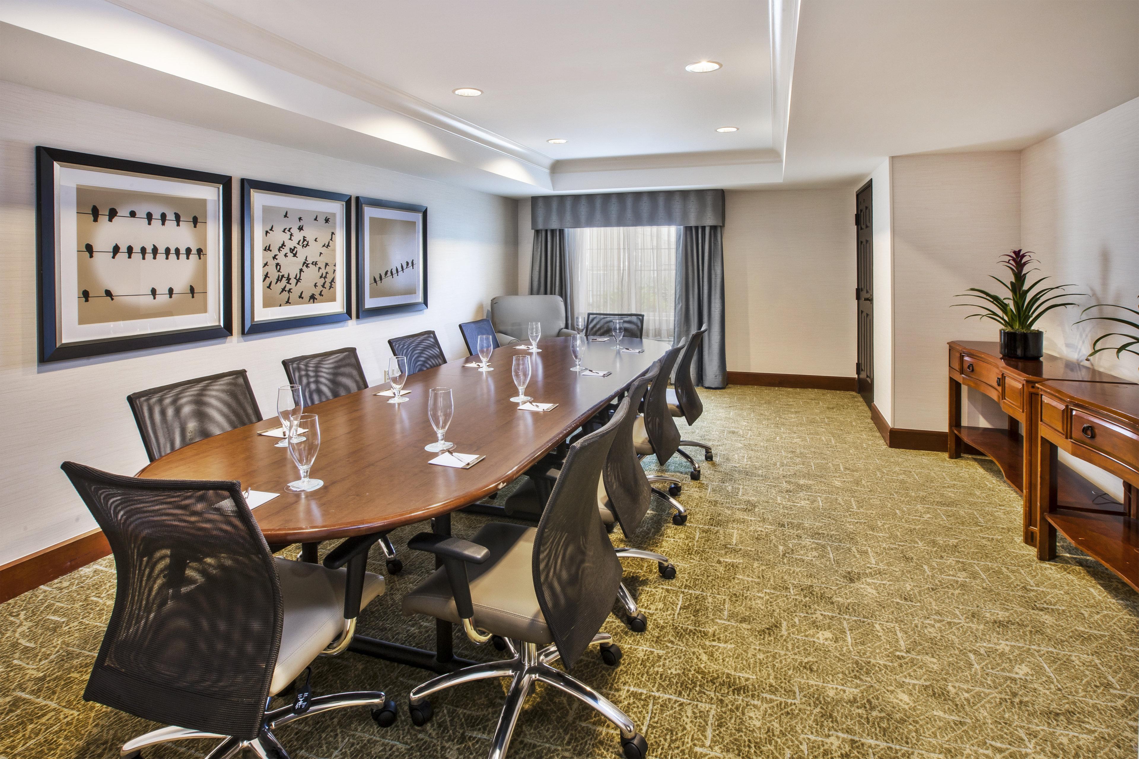 Staybridge Cleveland Beachwood By Ihg 3*