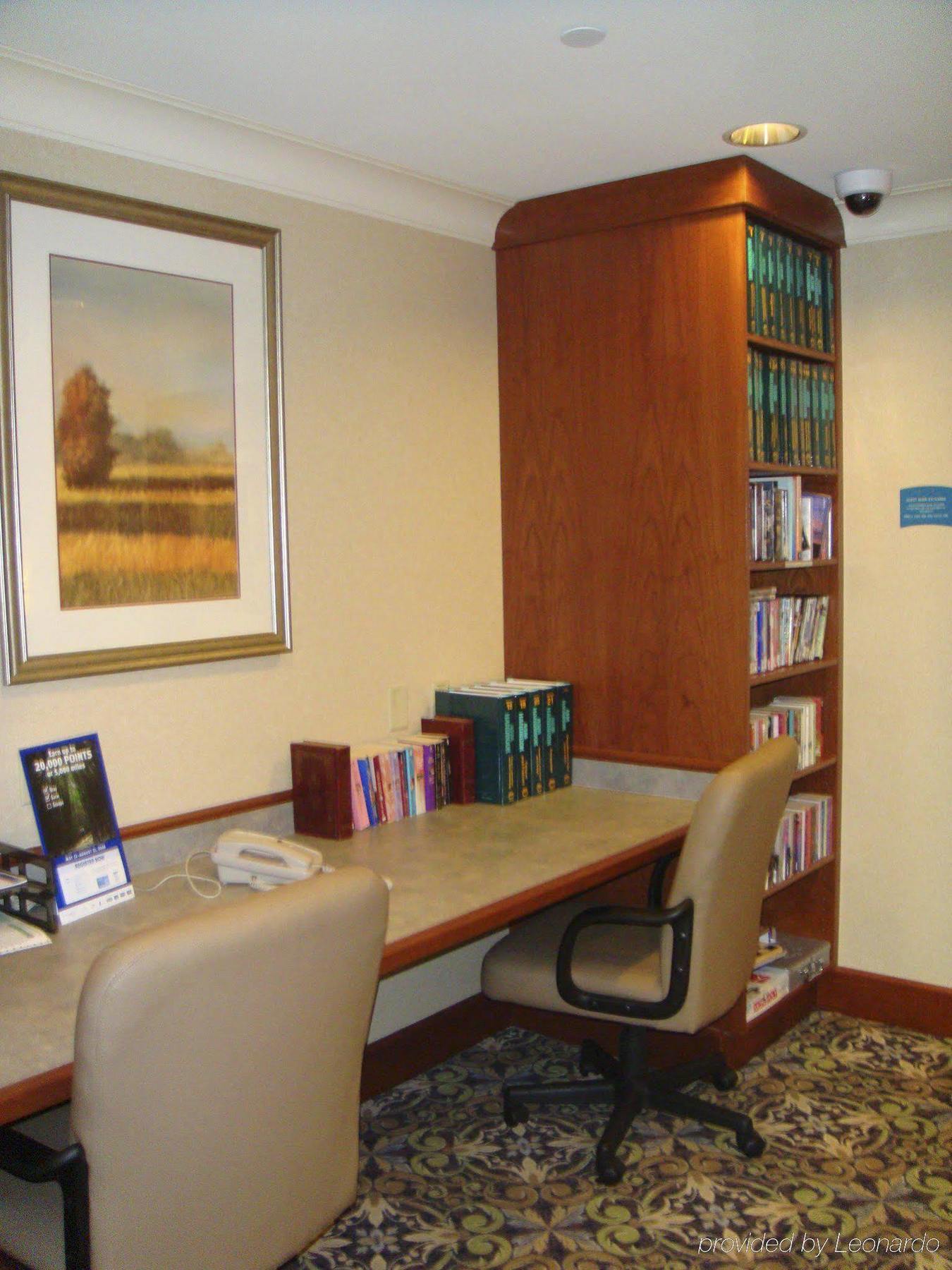 Staybridge Cleveland Beachwood By Ihg Hotel 3*
