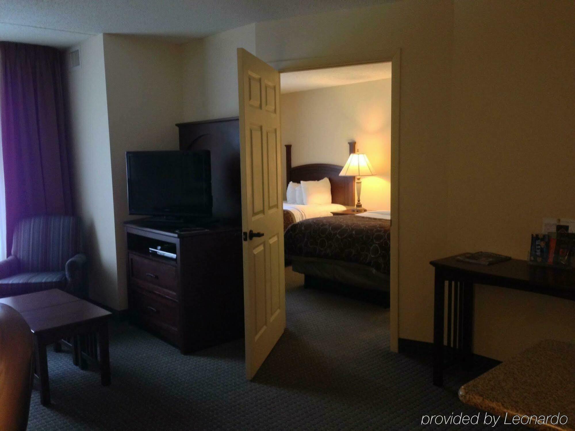Staybridge Cleveland Beachwood By Ihg Hotel