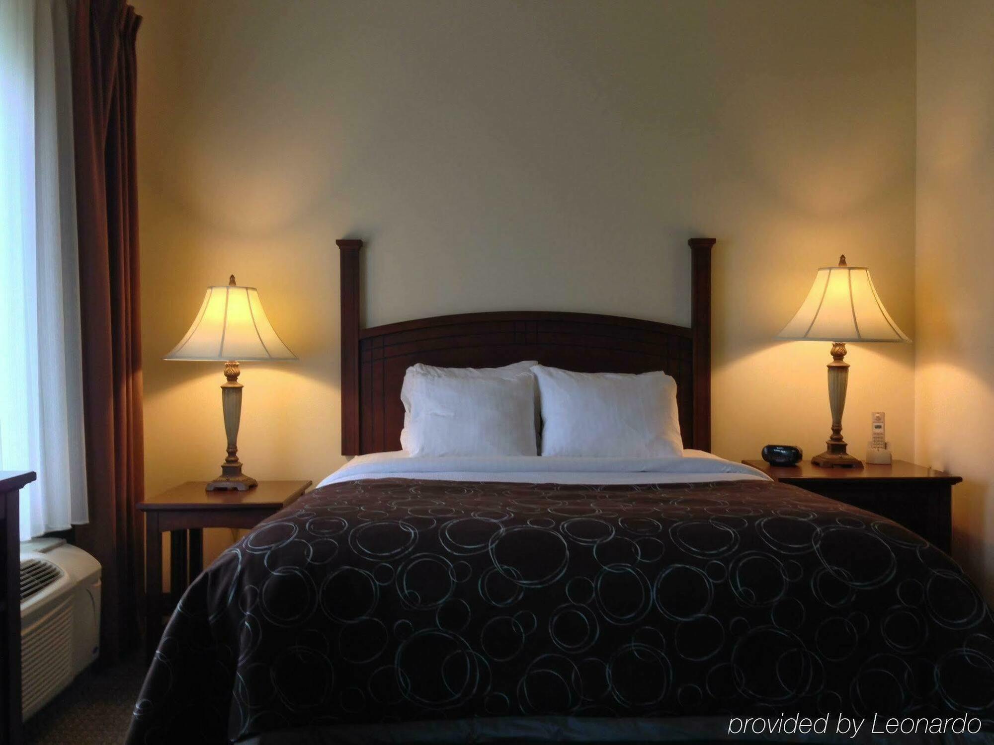 Staybridge Cleveland Beachwood By Ihg 3*
